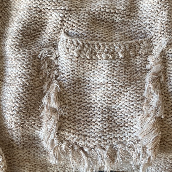 J.McLaughlin 100% cotton sweater - white and tan colors. - Picture 4 of 5